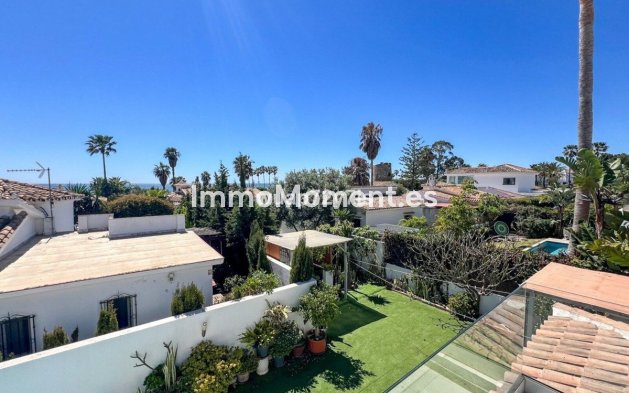 Bestaande woning - Vrijstaande villa - Estepona  - Costalita