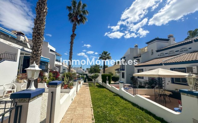 Bestaande woning - Rijtjeshuis - Orihuela - Los Dolses