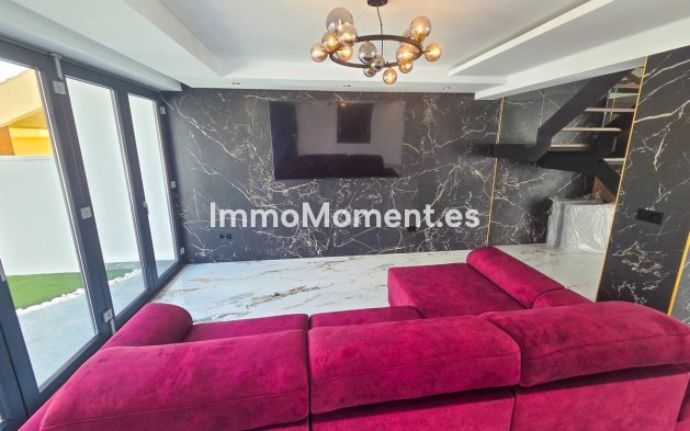 Resale - Townhouse - Cartagena - Los Urrutias