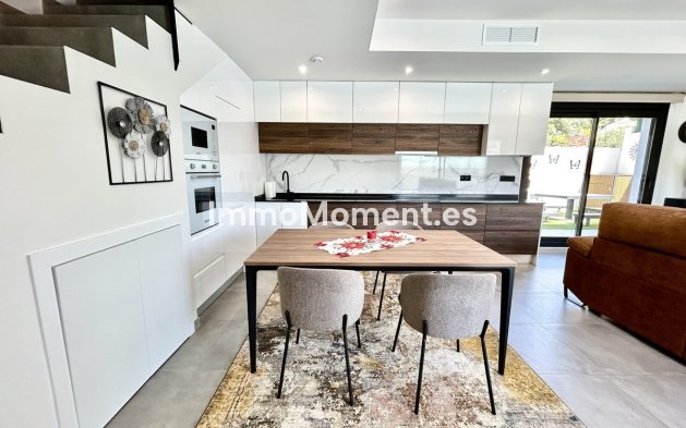 Bestaande woning - Vrijstaande villa - Orihuela - Villamartín