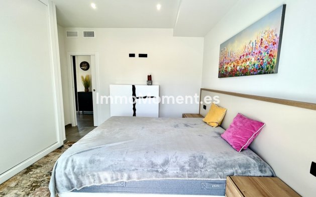 Bestaande woning - Vrijstaande villa - Orihuela - Villamartín