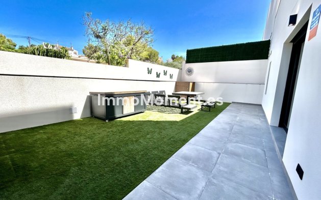 Bestaande woning - Vrijstaande villa - Orihuela - Villamartín