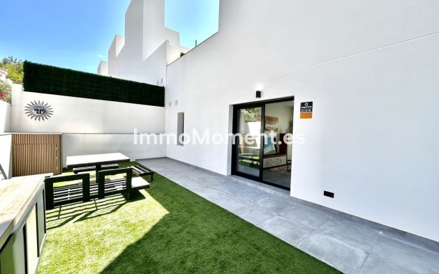 Bestaande woning - Vrijstaande villa - Orihuela - Villamartín
