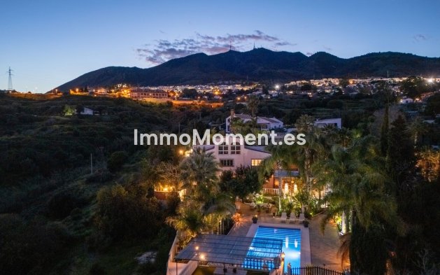 Bestaande woning - Vrijstaande villa - Benalmadena - Benalmadena Centro
