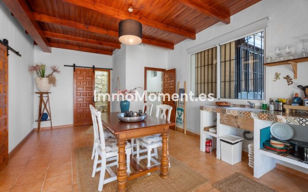 Bestaande woning - Vrijstaande villa - Benalmadena - Benalmadena Centro