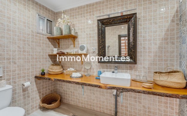 Bestaande woning - Vrijstaande villa - Benalmadena - Benalmadena Centro
