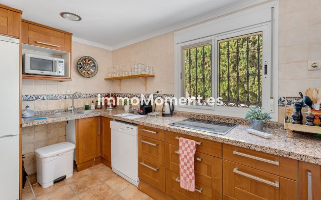 Bestaande woning - Vrijstaande villa - Benalmadena - Benalmadena Centro