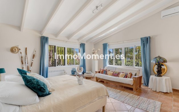 Bestaande woning - Vrijstaande villa - Benalmadena - Benalmadena Centro