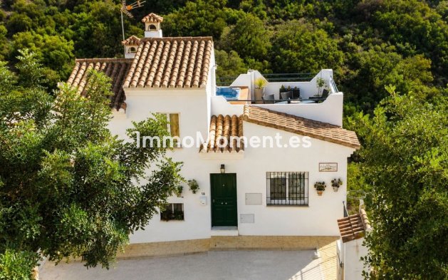 Bestaande woning - Vrijstaande villa - Casares - Casares Centro