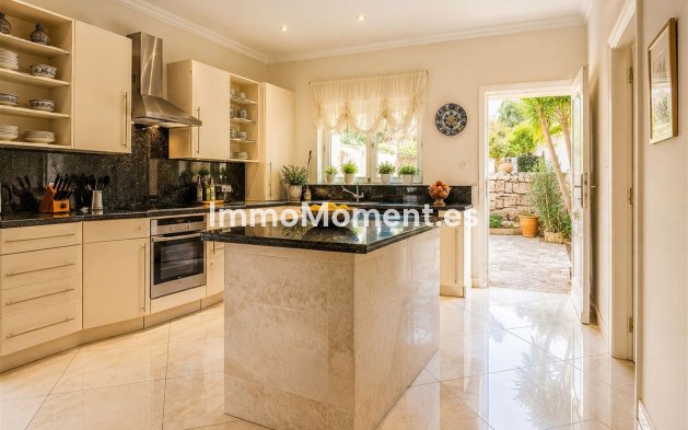 Bestaande woning - Vrijstaande villa - Marbella - Hacienda Las Chapas