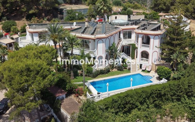 Bestaande woning - Vrijstaande villa - Marbella - Hacienda Las Chapas