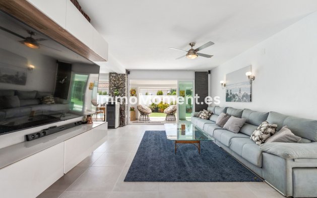 Bestaande woning - Vrijstaande villa - Estepona  - Estepona Centro