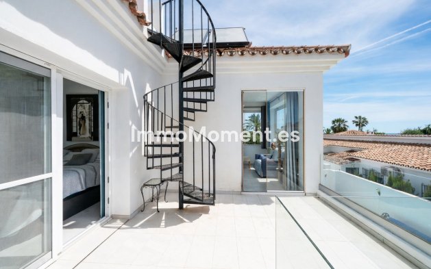 Bestaande woning - Vrijstaande villa - Estepona  - Estepona Centro