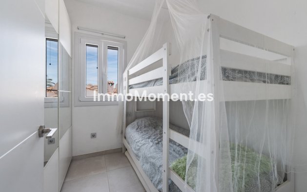 Bestaande woning - Vrijstaande villa - Estepona  - Estepona Centro