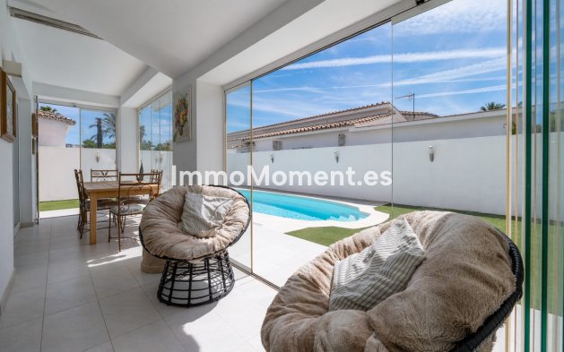 Bestaande woning - Vrijstaande villa - Estepona  - Estepona Centro
