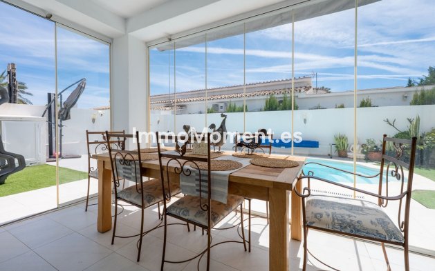 Bestaande woning - Vrijstaande villa - Estepona  - Estepona Centro