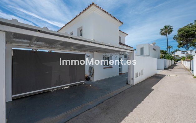 Bestaande woning - Vrijstaande villa - Estepona  - Estepona Centro
