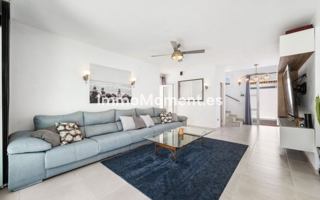 Bestaande woning - Vrijstaande villa - Estepona  - Estepona Centro