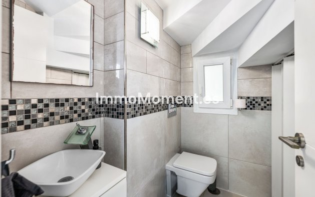 Bestaande woning - Vrijstaande villa - Estepona  - Estepona Centro