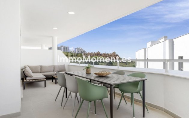 Resale - Apartment - Estepona - Cancelada