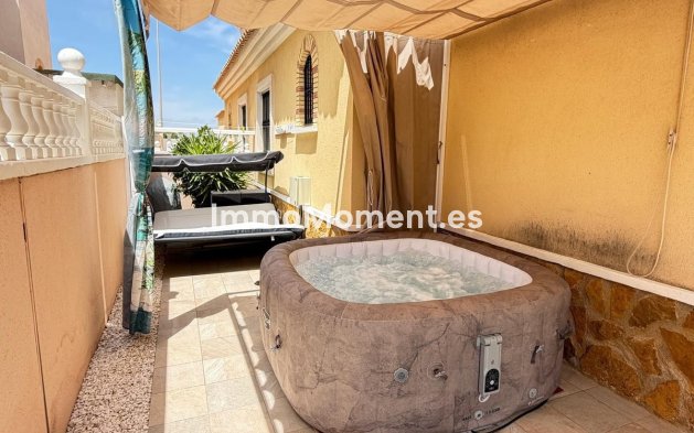 Bestaande woning - Vrijstaande villa - Orihuela - Villamartín