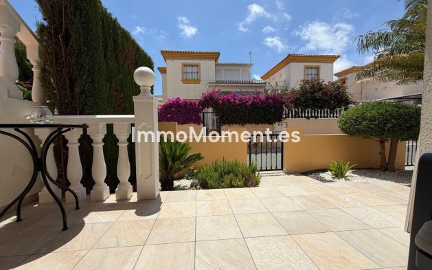 Bestaande woning - Vrijstaande villa - Orihuela - Villamartín