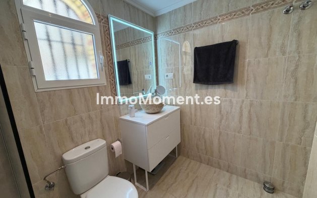 Bestaande woning - Vrijstaande villa - Orihuela - Villamartín