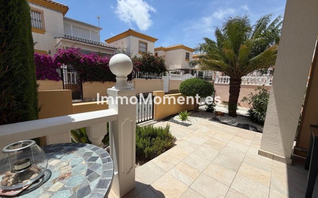 Bestaande woning - Vrijstaande villa - Orihuela - Villamartín