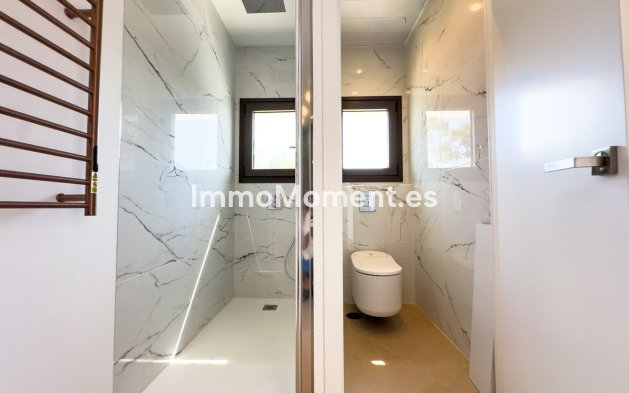 Bestaande woning - Vrijstaande villa - Estepona  - Estepona Centro