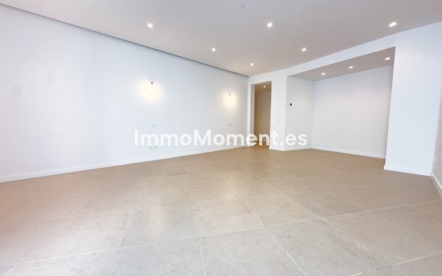 Bestaande woning - Vrijstaande villa - Estepona  - Estepona Centro