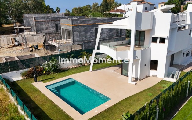 Bestaande woning - Vrijstaande villa - Estepona  - Estepona Centro