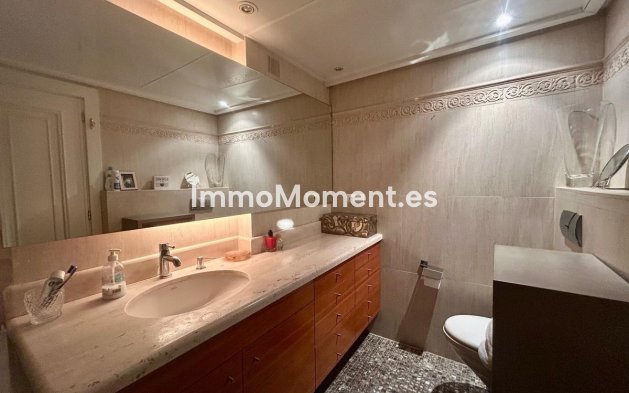 Resale - Apartment - Benidorm - Benidorm Centro