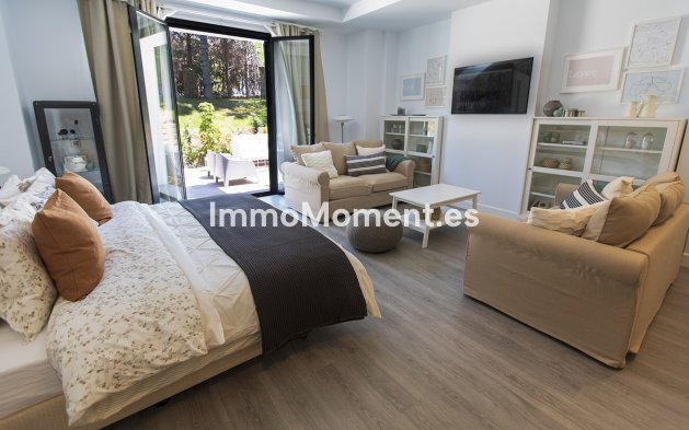 Resale - Detached villa - Marbella - Nueva Andalucía