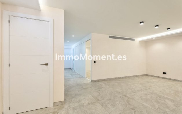 Resale - Detached villa - Mijas - Sierrezuela