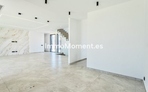Resale - Detached villa - Mijas - Sierrezuela