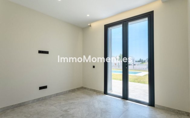 Resale - Detached villa - Mijas - Sierrezuela