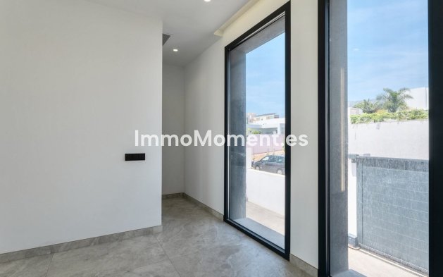 Resale - Detached villa - Mijas - Sierrezuela