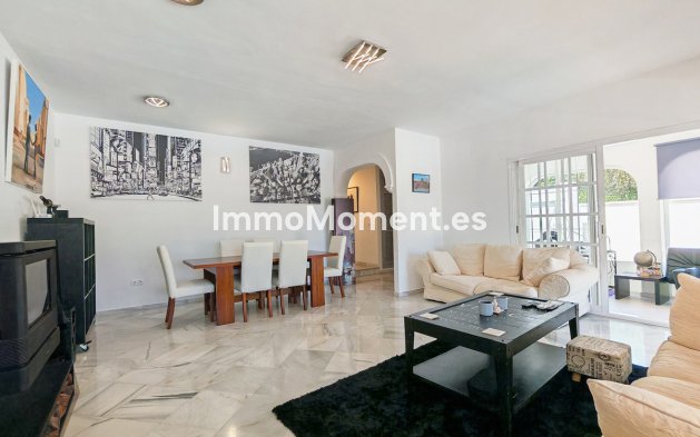 Resale - Detached villa - Benalmadena - Benalmadena Centro