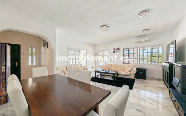 Resale - Detached villa - Benalmadena - Benalmadena Centro