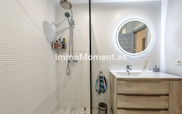 Resale - Detached villa - Benalmadena - Benalmadena Centro