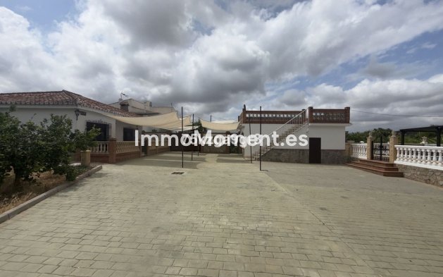 Resale - Detached villa - Inland  - Alora