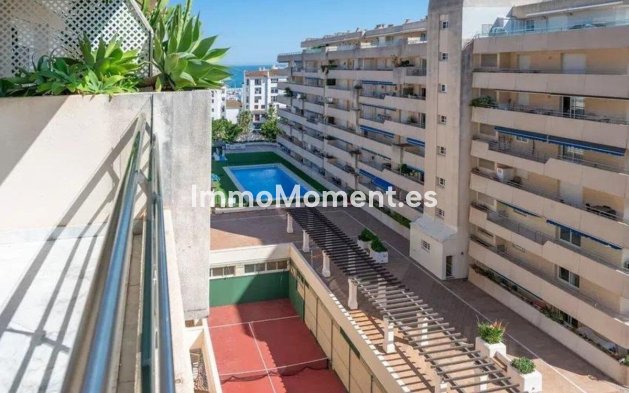 Resale - Apartment - Marbella - Puerto Banús