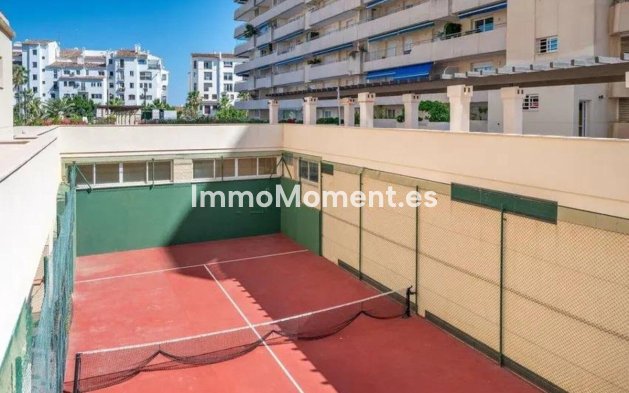 Resale - Apartment - Marbella - Puerto Banús