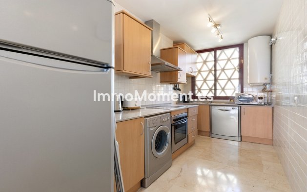 Resale - Apartment - Casares - Casares Centro