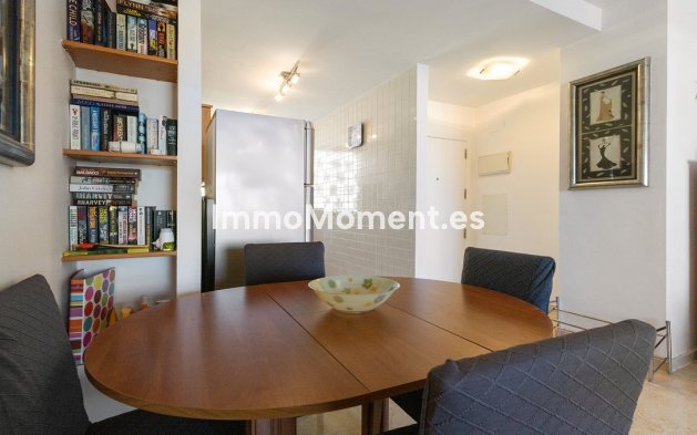 Resale - Apartment - Casares - Casares Centro