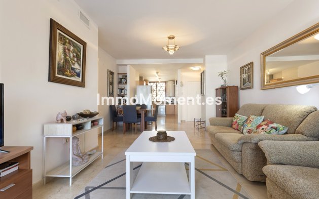 Resale - Apartment - Casares - Casares Centro