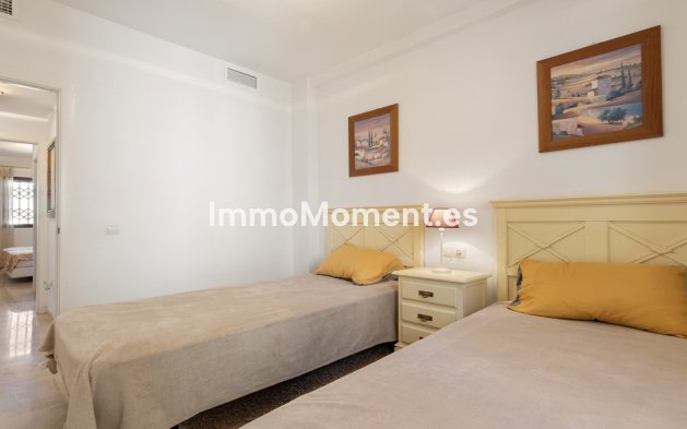 Resale - Apartment - Casares - Casares Centro