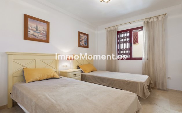 Resale - Apartment - Casares - Casares Centro