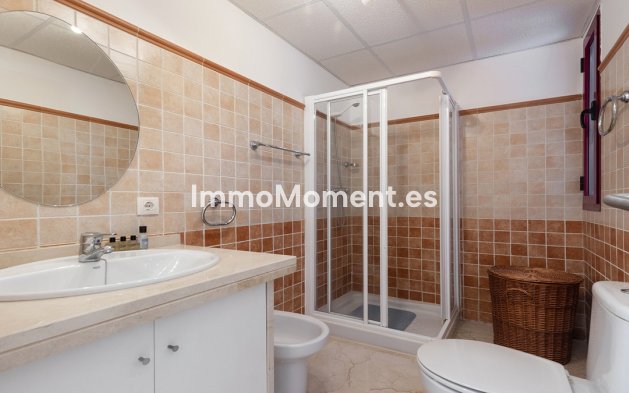 Resale - Apartment - Casares - Casares Centro