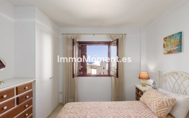 Resale - Apartment - Casares - Casares Centro